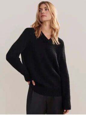 Classic V-Neck Black Women's Sweater